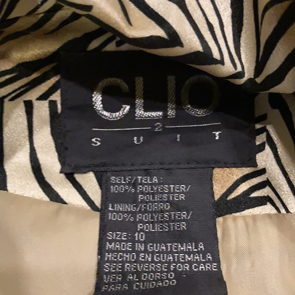 Clio Jacket - Picture 7 of 7